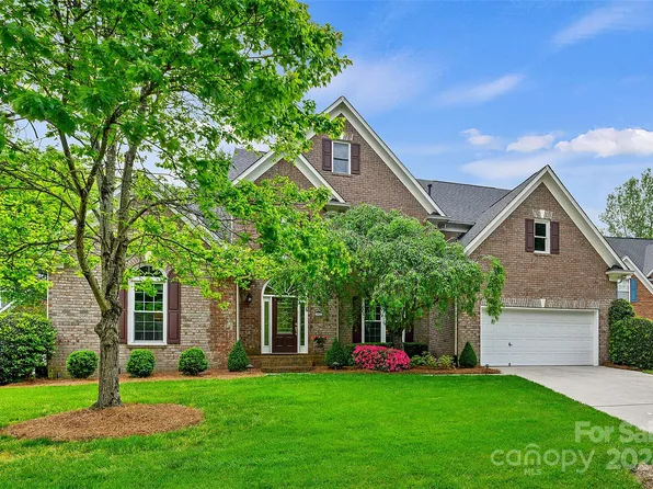 13912 Ballantyne Meadows Dr, Charlotte, NC 28277