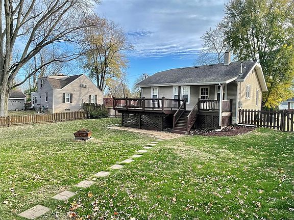 2nd image of 12 Grandview Dr