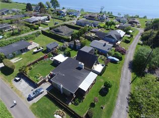 670 Roberts Dr, Point Roberts, WA 98281