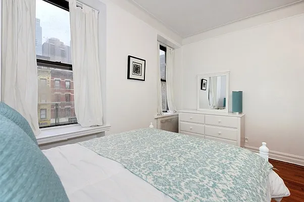 Rented by Corcoran | media 35