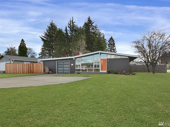 2nd image of 7026 N 17th St