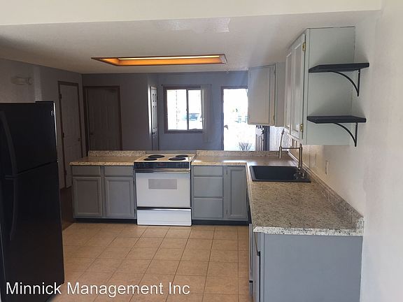 5th image of 205 Yellowstone Ave