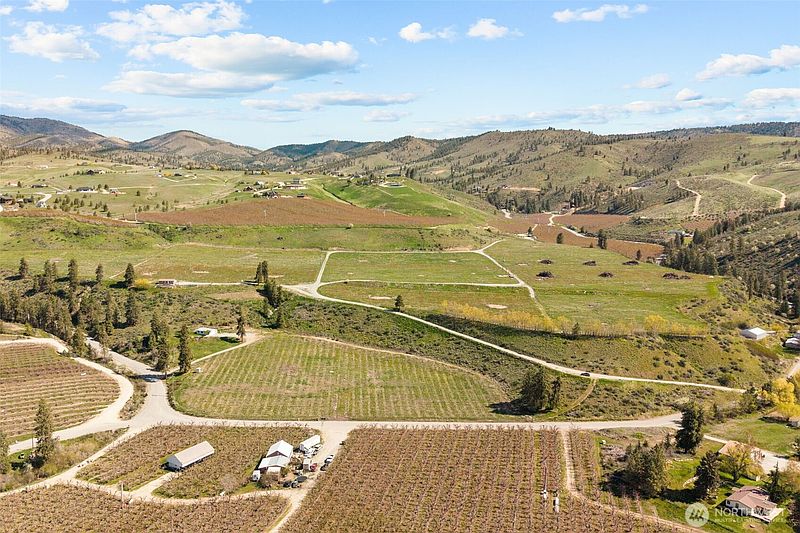 5th image of 55 Swanson Gulch Road