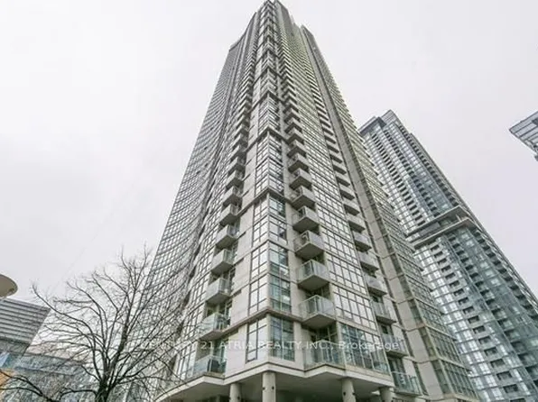 35 Mariner Ter #3510, Toronto, ON M5V 3V9