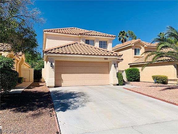 4th image of 1329 Desert Hills Dr