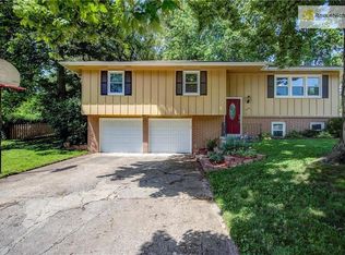 4718 Eby St, Merriam, KS 66203