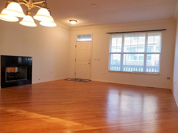 4th image of 1914 Crenshaw Cir