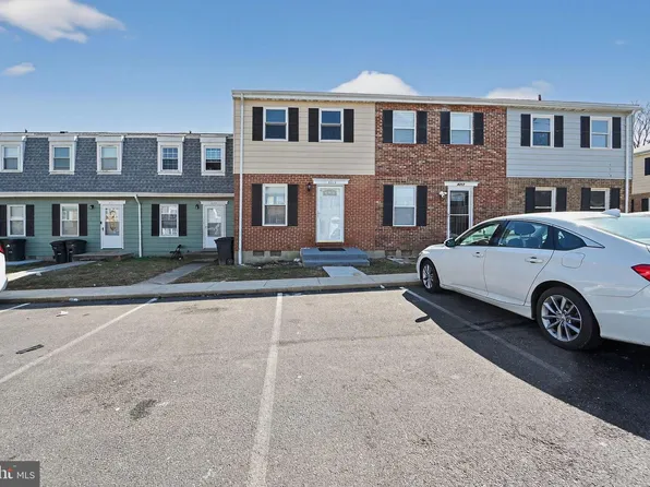 8215 Tomlinson Ct, Severn, MD 21144