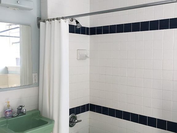 5th image of 2845 Ulloa St