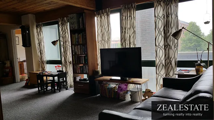 Rented by ZealEstate Group Inc | media 20