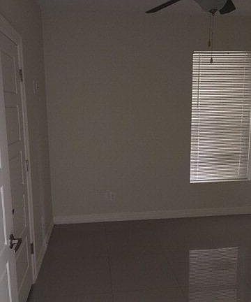 4th image of 3008 S L St