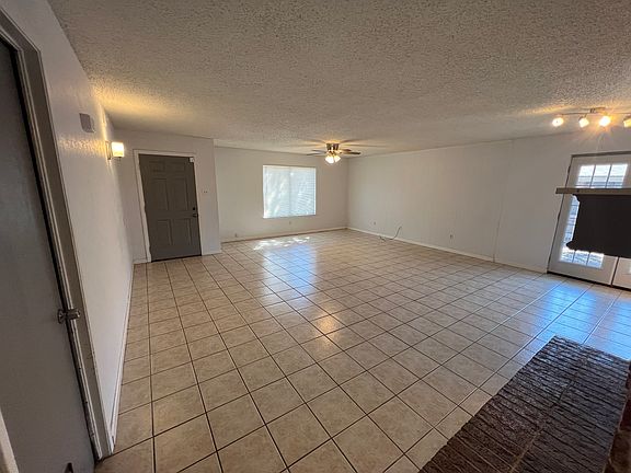 4th image of 5405 Duchess Ct