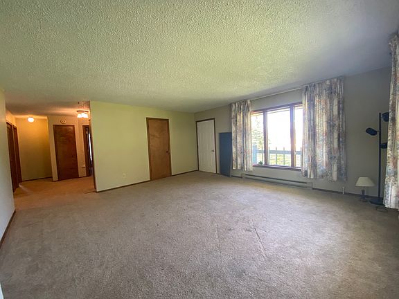 5th image of 890 Kelley Rd