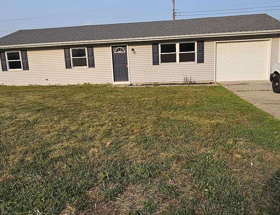 1st image of 646 Berkshire Ct