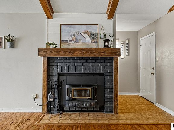 5th image of 196 Dogwood Heights Dr