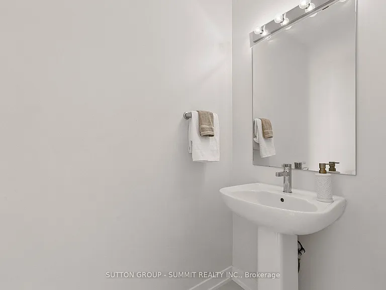 3556 Colonial Dr #16 — Photo 16