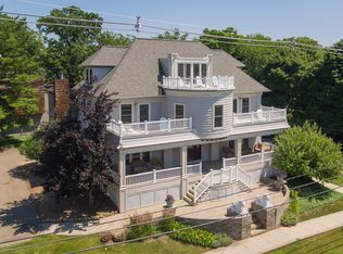 56 N Shore Dr, South Haven, MI 49090