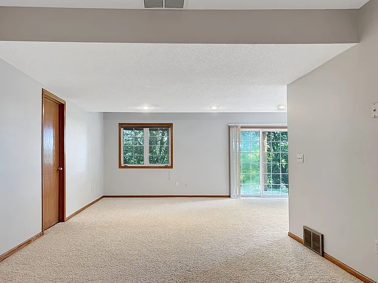 1839 Valley Ridge Trl S — Photo 29