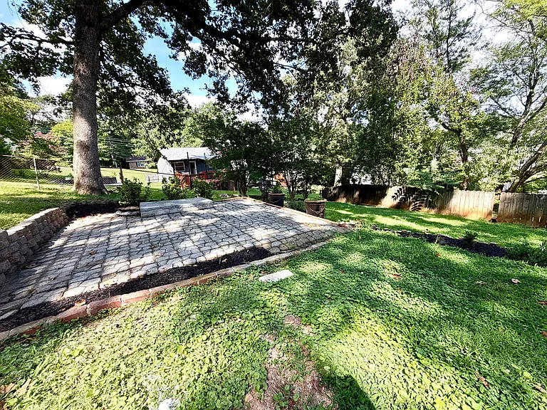 433 Antelope Trl — Photo 32