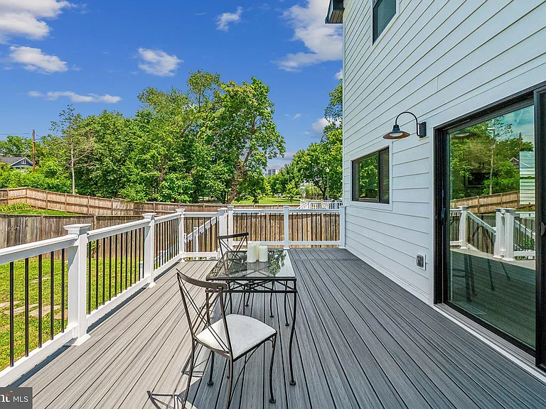 3108 Adams St NE — Photo 23