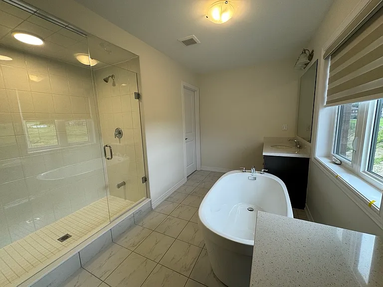 112 Forestwalk St — Photo 31
