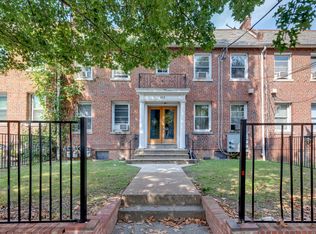 162 36th St NE APT 4, Washington, DC 20019