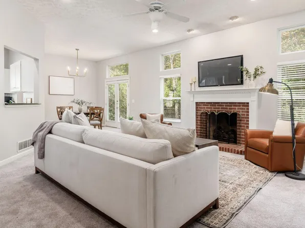 6250 Tetlin Field Dr, New Albany, OH 43054