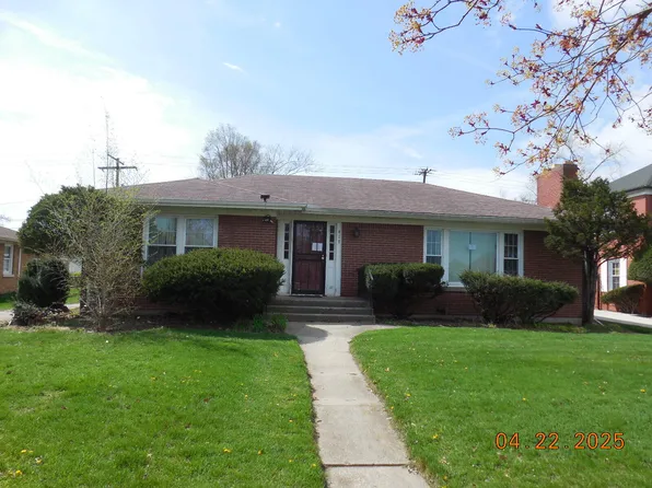 417 W 47th Ave, Gary, IN 46408