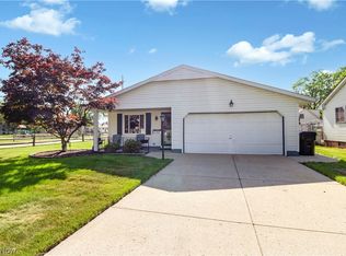 5180 W 150th St, Brookpark, OH 44142