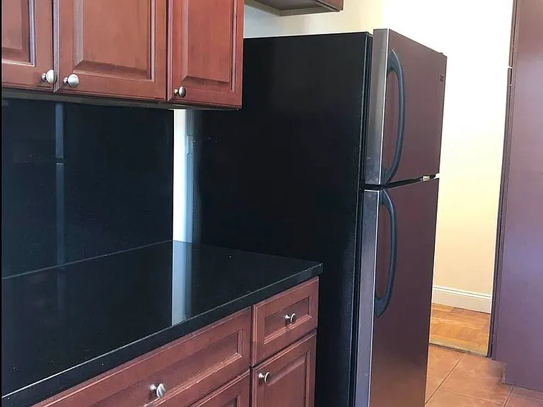 5355 Henry Hudson Pkwy #4F — Photo 8