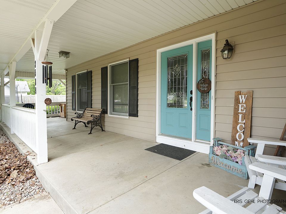 2nd image of 3509 W Bretons Dr