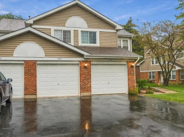 922 W Happfield Dr, Arlington Heights, IL 60004