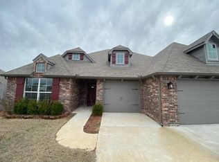 9254 E 133rd St S, Bixby, OK 74008
