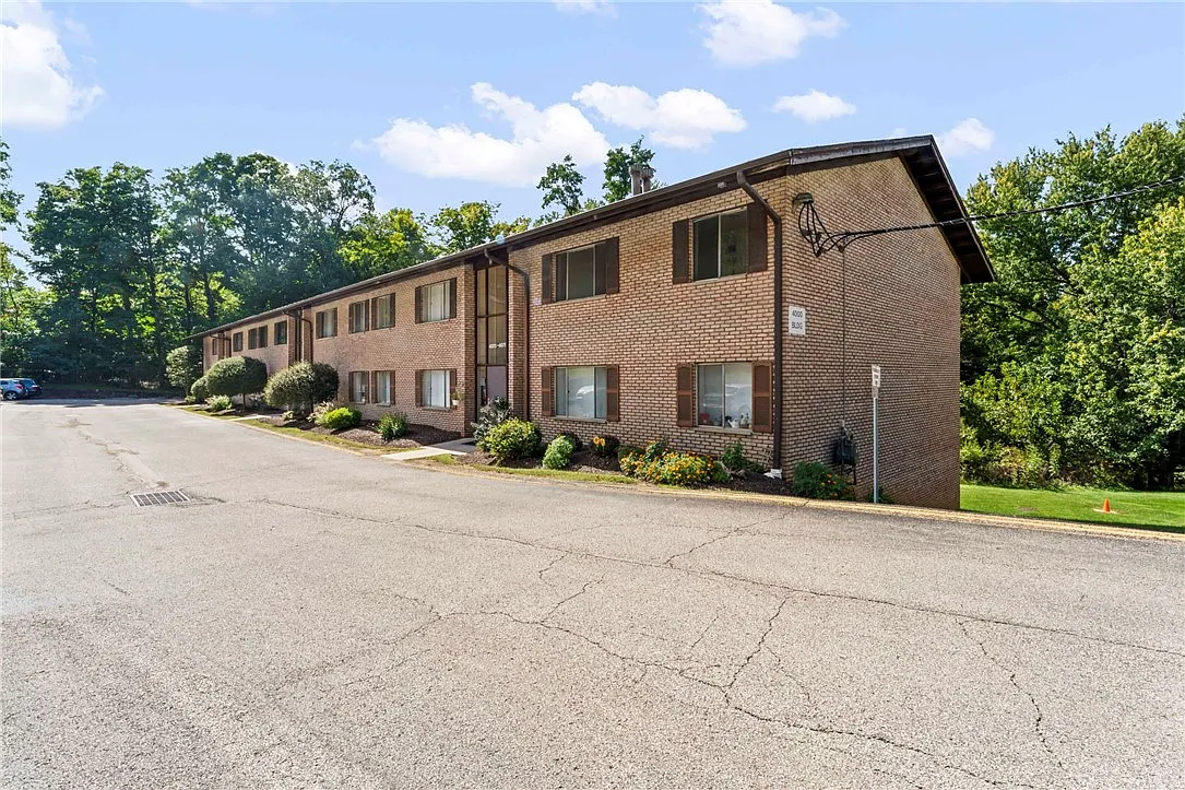 1 bed, 778 sqft, $1,100 — Photo 1