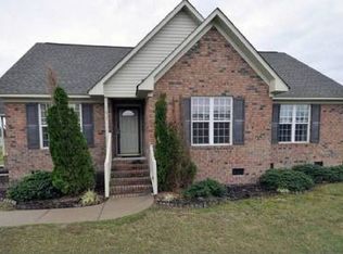 1017 Old Village Rd, Greenville, NC 27834