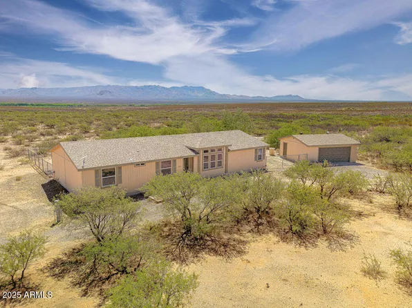 5205 S PICKETT Place, Sierra Vista, AZ 85650