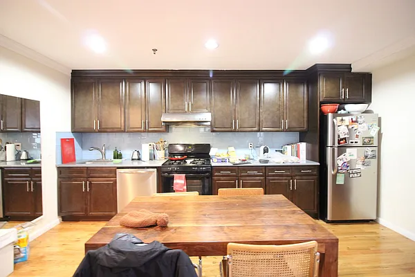 Rented by Bedford 6 Real Estate | media 18