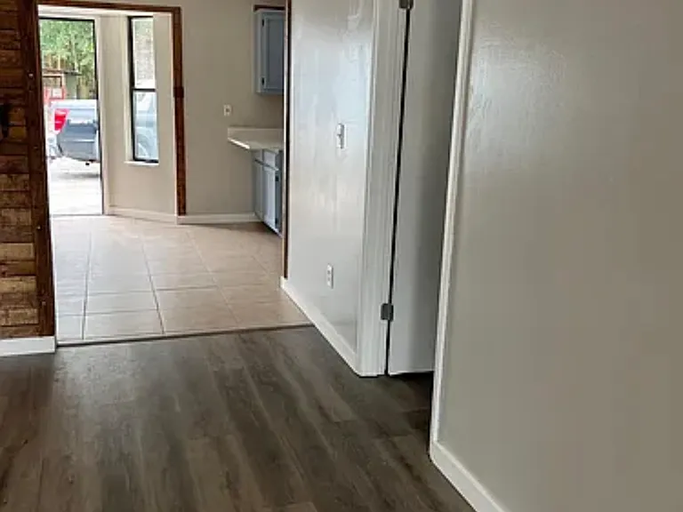 2615 Indigo Ave — Photo 8