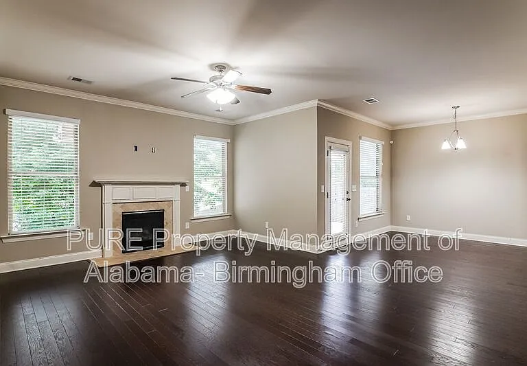 220 Chelsea Station Dr — Photo 4