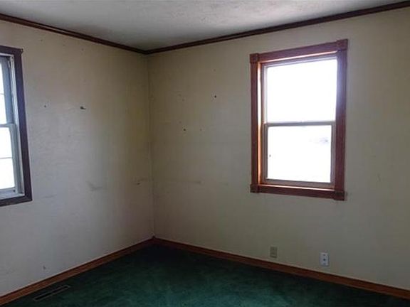 3rd image of 317 5th Ave