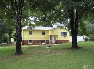 1847 Young Dr, Conover, NC 28613