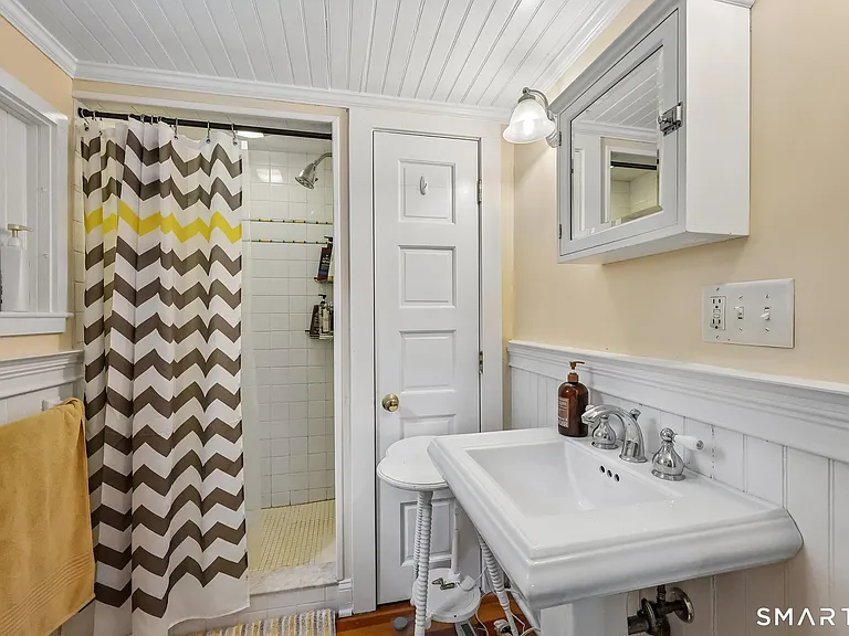 153 Middle Beach Rd — Photo 17