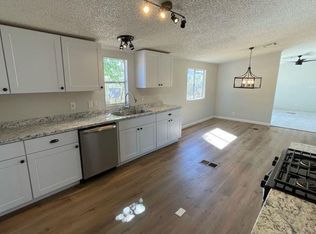 5815 N Chaparral Rd, Tucson, AZ 85743