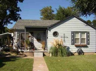 1913 W Oak Ave, Duncan, OK 73533