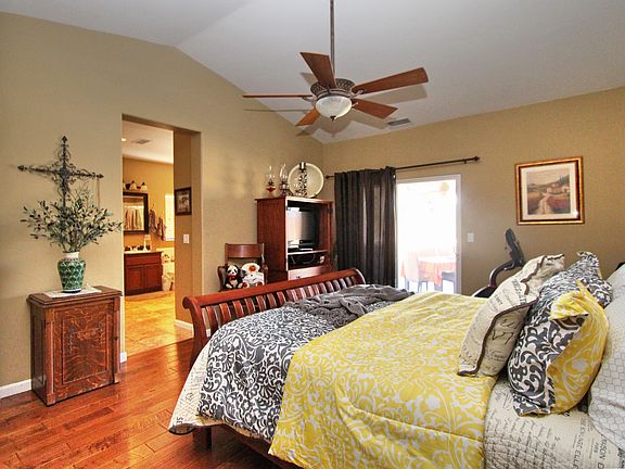 4th image of 1642 Christina Ct