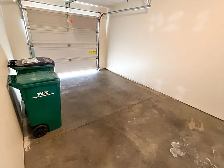 5511 Glenridge Way — Photo 6
