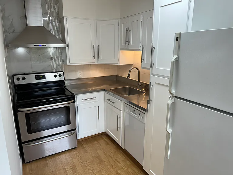 3327 Indian Queen Ln #2 — Photo 7