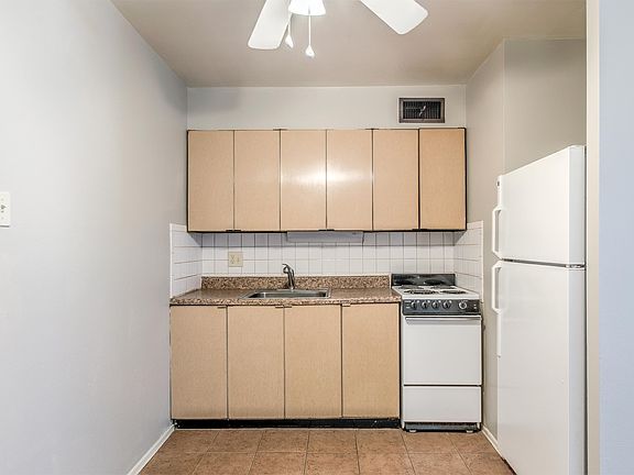 5th image of 3100 Arsenal St APT 5