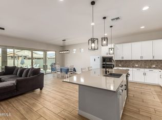 16064 W MONTANA DE ORO Drive, Surprise, AZ 85387