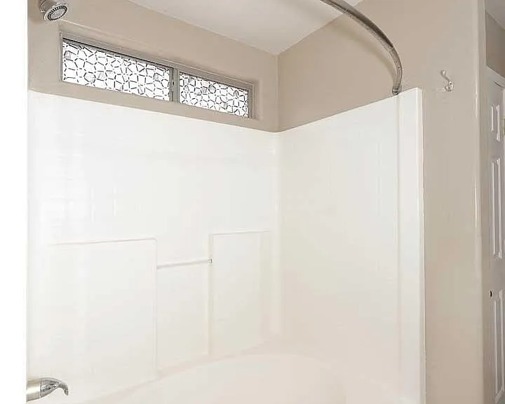 10945 W Loma Ln — Photo 16